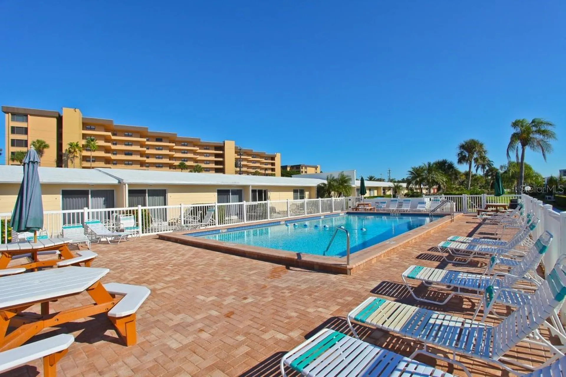 5830 Midnight Pass Road Sarasota FL 34242