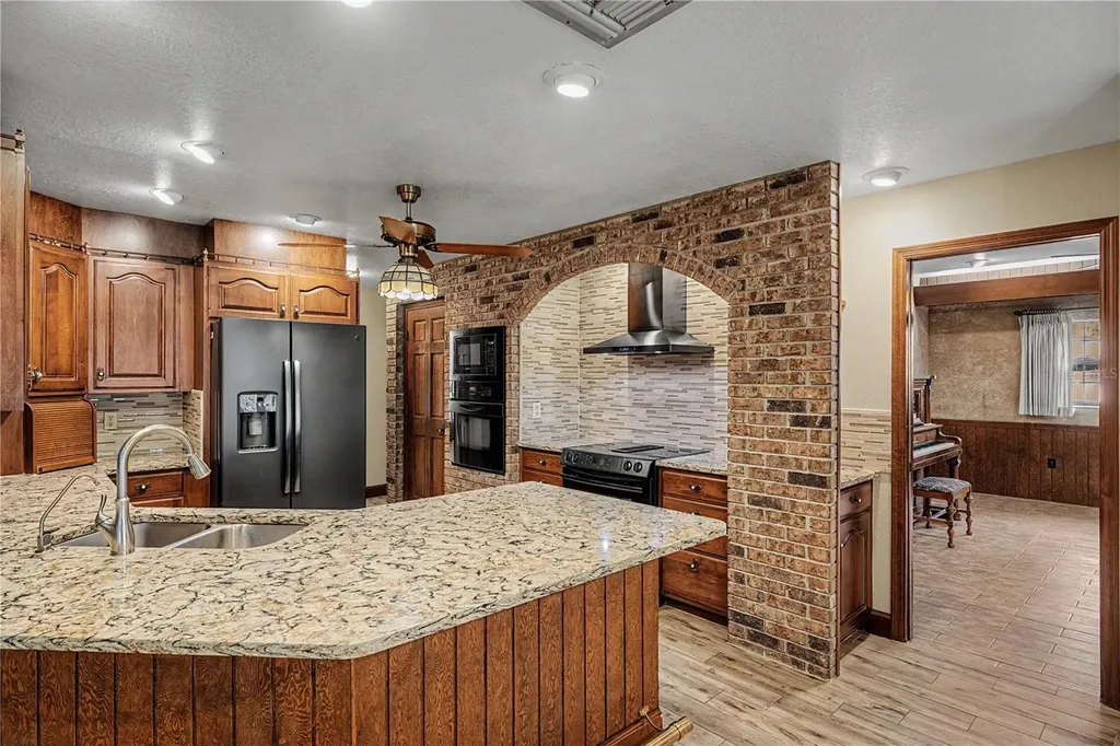 2160 Laurence Drive Clearwater FL 33764