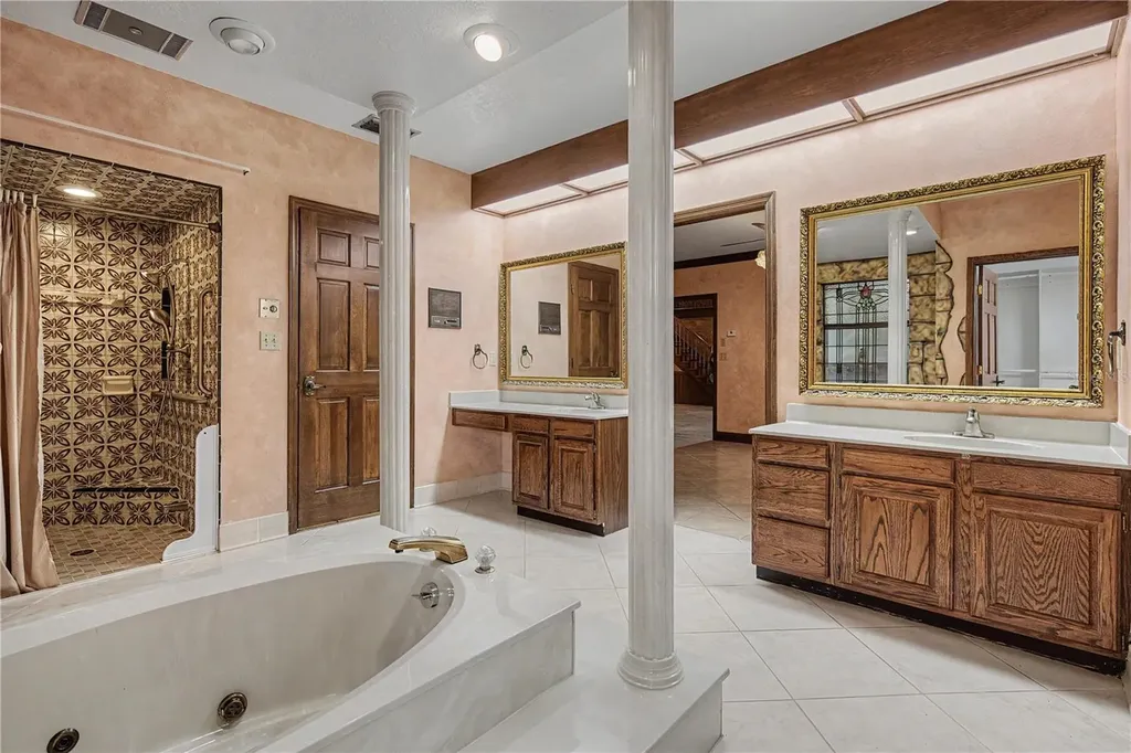 2160 Laurence Drive Clearwater FL 33764