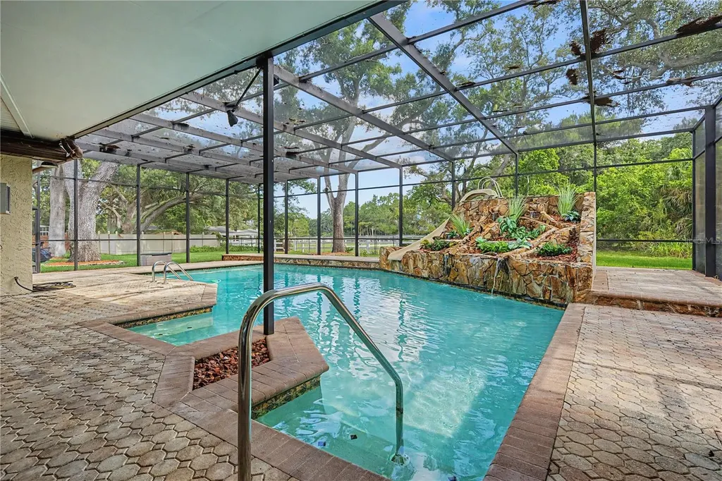 2160 Laurence Drive Clearwater FL 33764