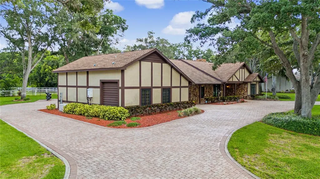 2160 Laurence Drive Clearwater FL 33764