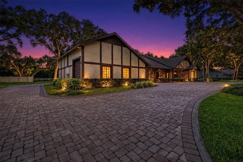 2160 Laurence Drive Clearwater FL 33764