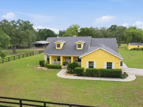 19950 SW 5th Place Dunnellon FL 34431
