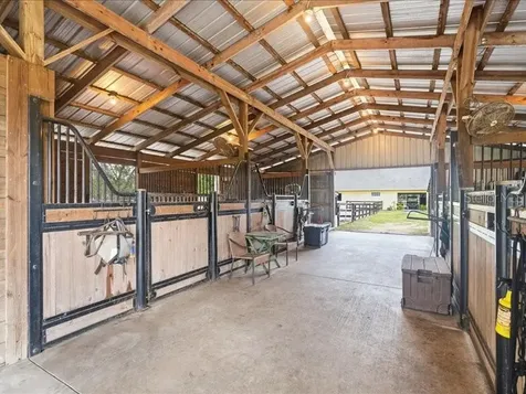 19950 SW 5th Place Dunnellon FL 34431