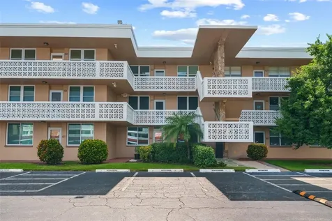 5095 Bay Street NE St Petersburg FL 33703