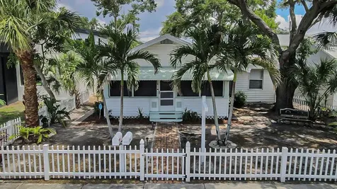 3829 2nd Avenue N St Petersburg FL 33713