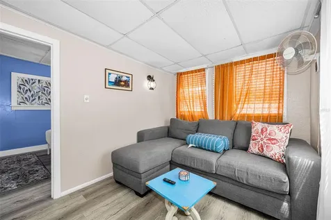 3829 2nd Avenue N St Petersburg FL 33713