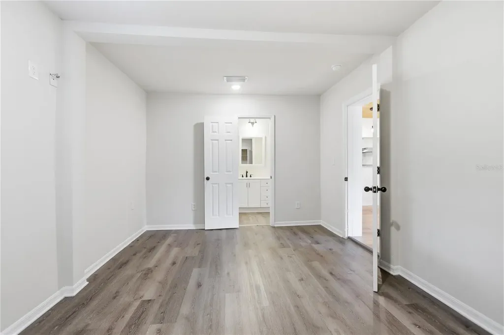 210 Winslow Avenue Deland FL 32724