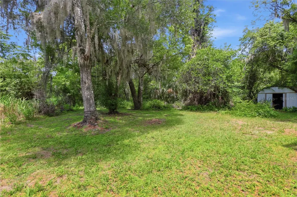 210 Winslow Avenue Deland FL 32724