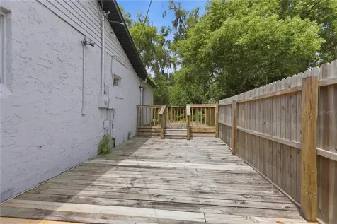 210 Winslow Avenue Deland FL 32724