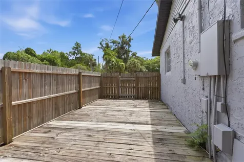 210 Winslow Avenue Deland FL 32724