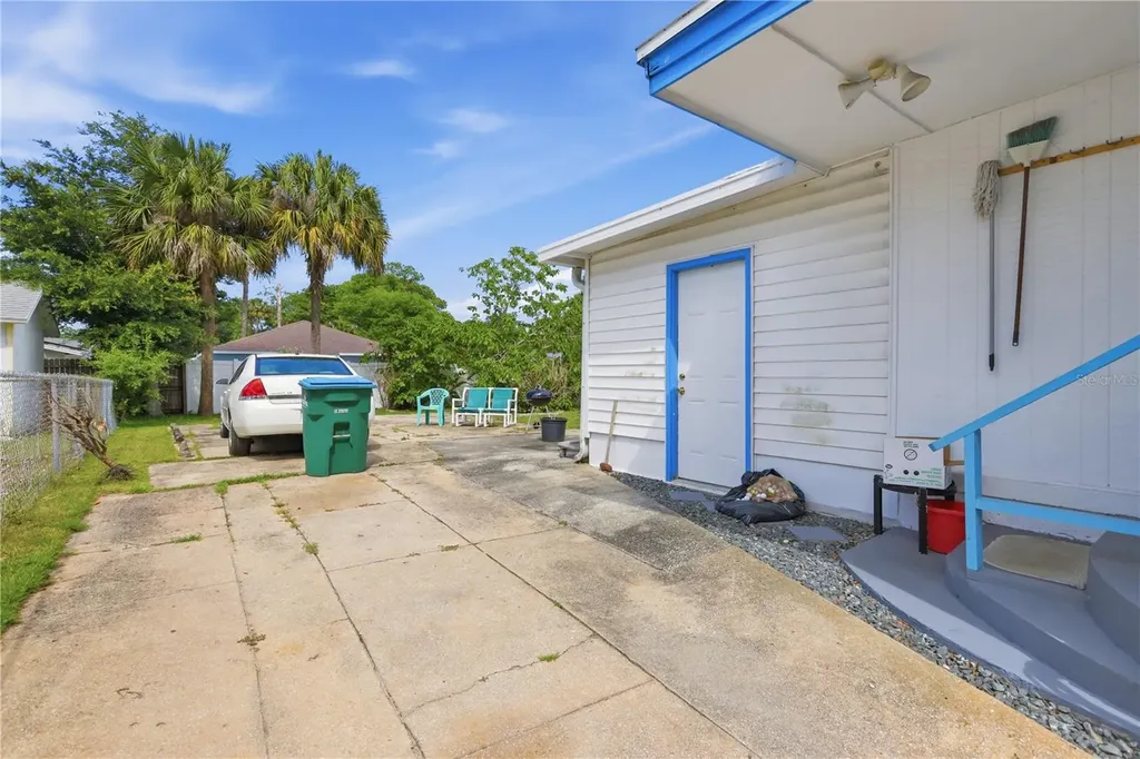 1217 Center Avenue Daytona Beach FL 32117