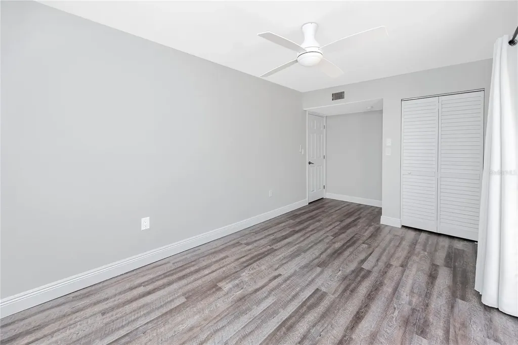 7510 Sunshine Skyway Lane S St Petersburg FL 33711