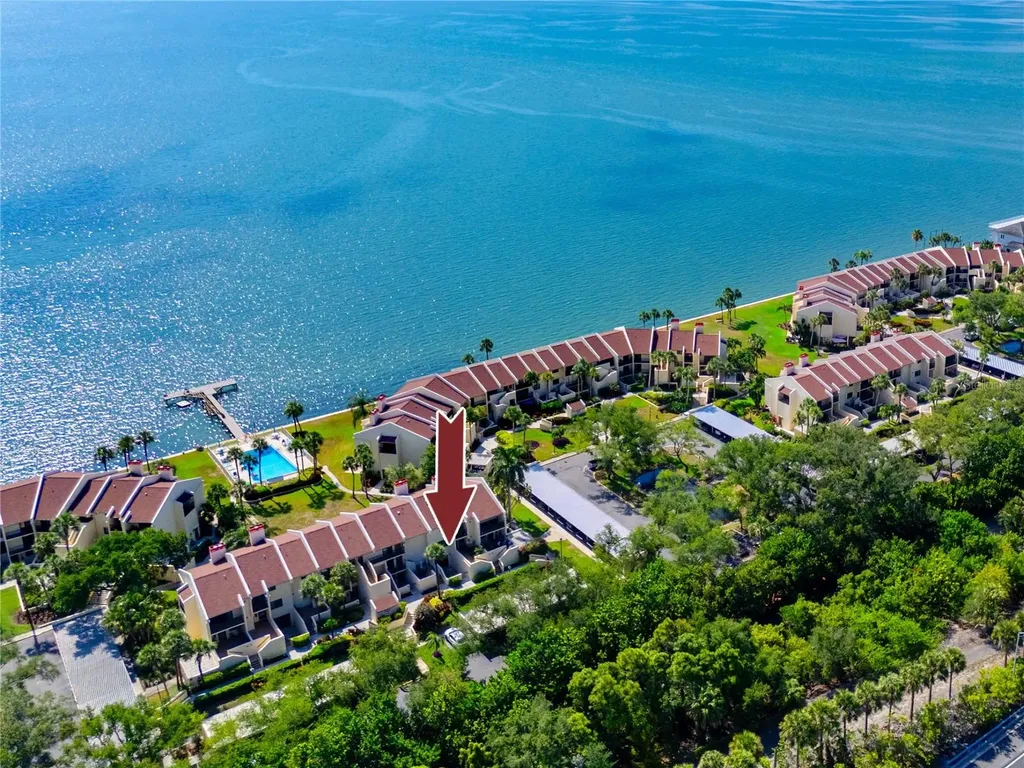 7510 Sunshine Skyway Lane S St Petersburg FL 33711