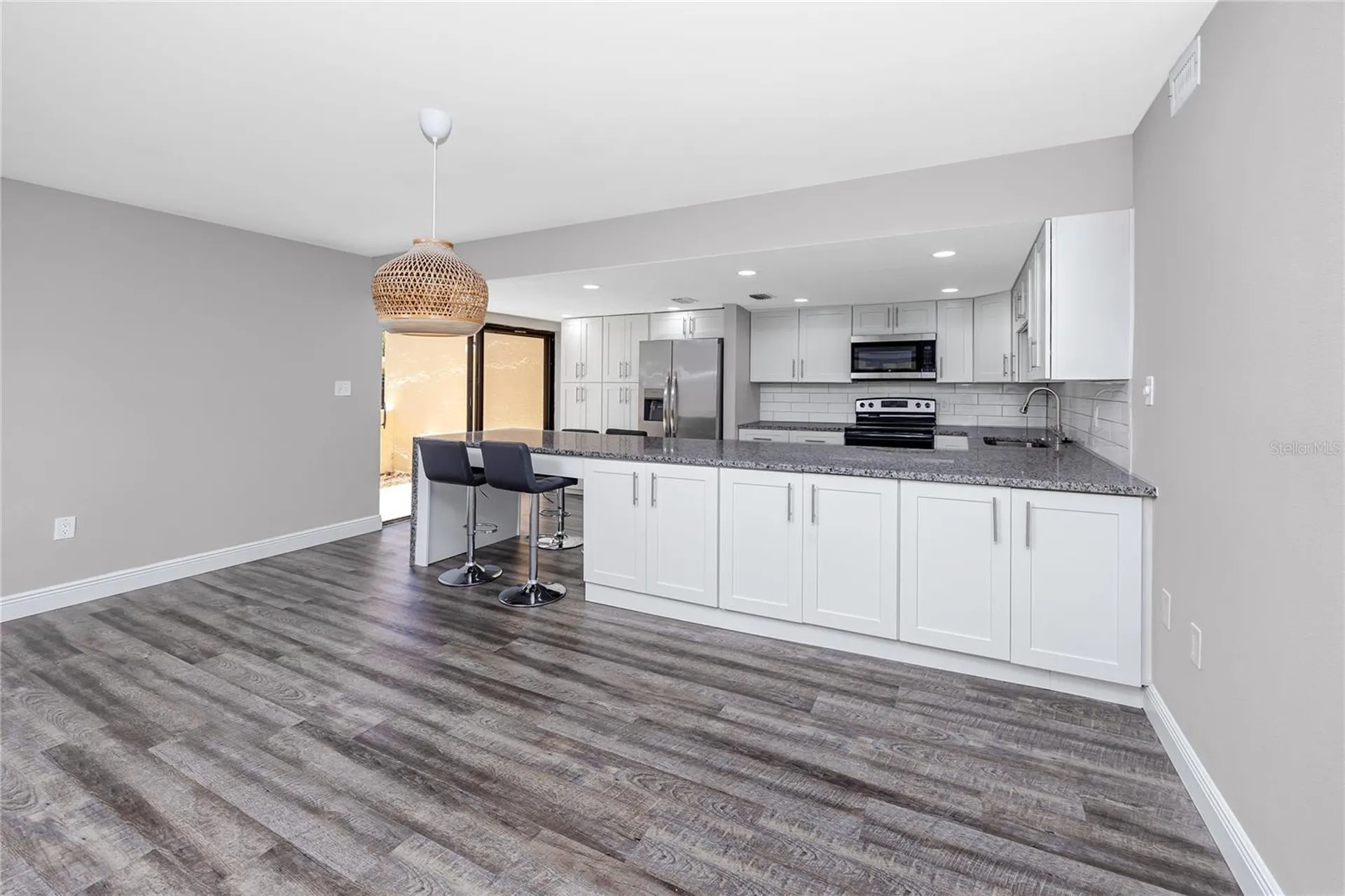 7510 Sunshine Skyway Lane S St Petersburg FL 33711