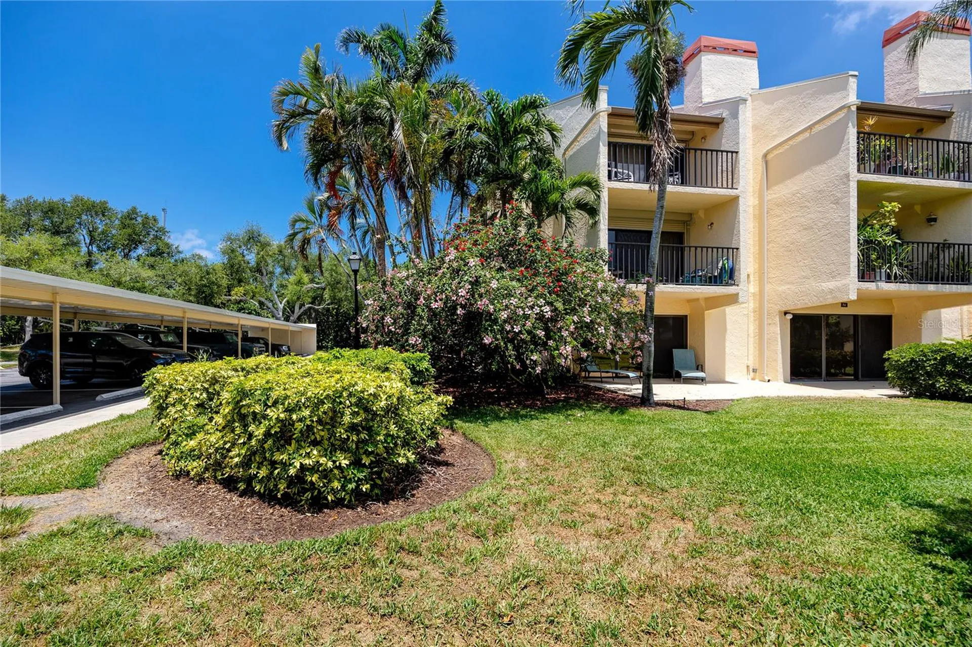 7510 Sunshine Skyway Lane S St Petersburg FL 33711