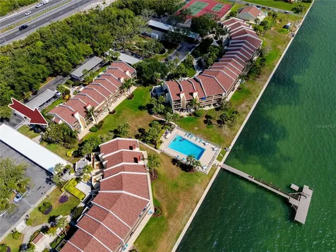 7510 Sunshine Skyway Lane S St Petersburg FL 33711