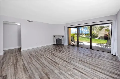 7510 Sunshine Skyway Lane S St Petersburg FL 33711