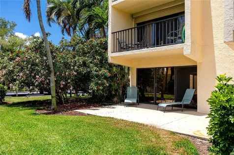7510 Sunshine Skyway Lane S St Petersburg FL 33711