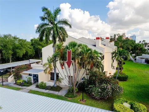 7510 Sunshine Skyway Lane S St Petersburg FL 33711
