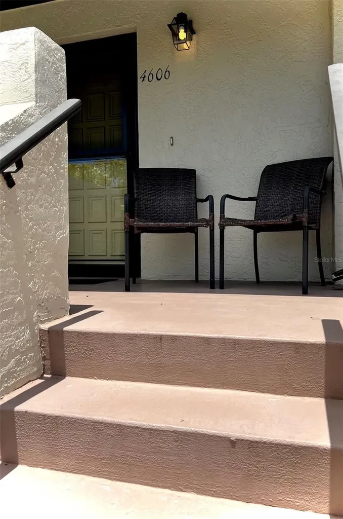 4606 Weybridge Sarasota FL 34235
