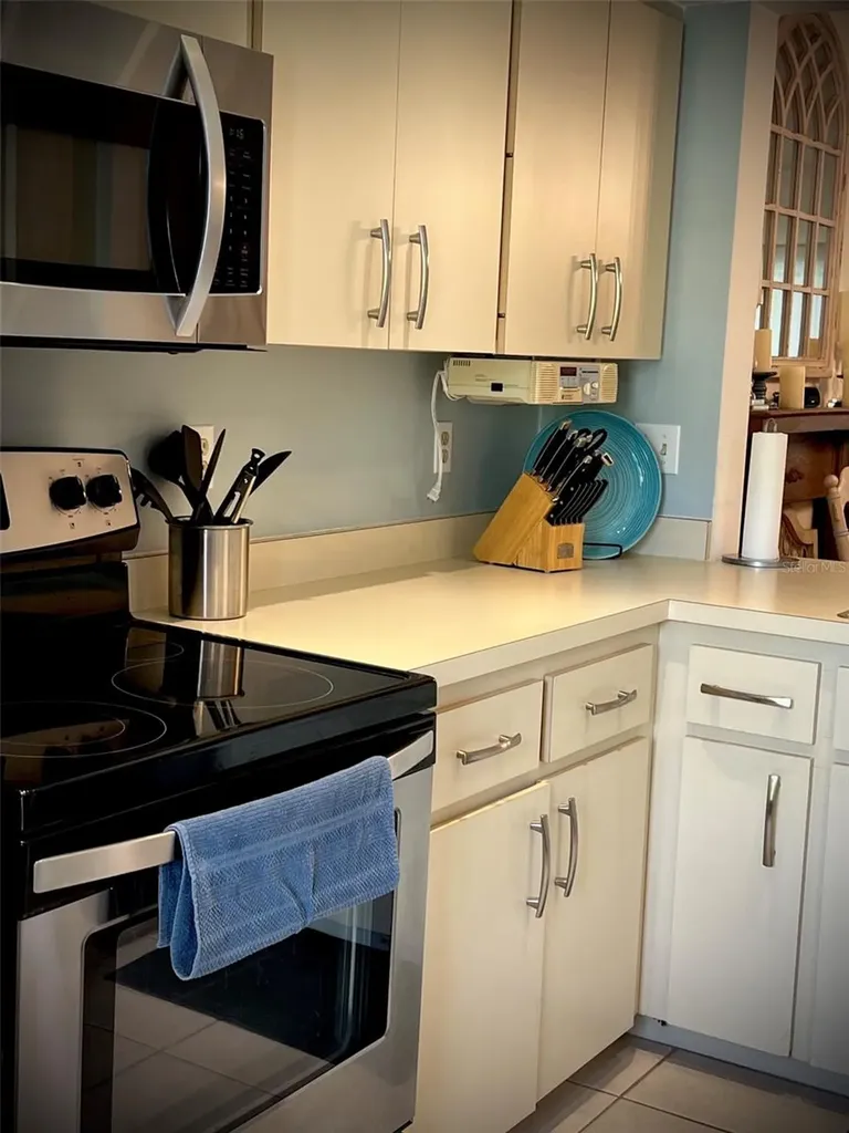 4606 Weybridge Sarasota FL 34235