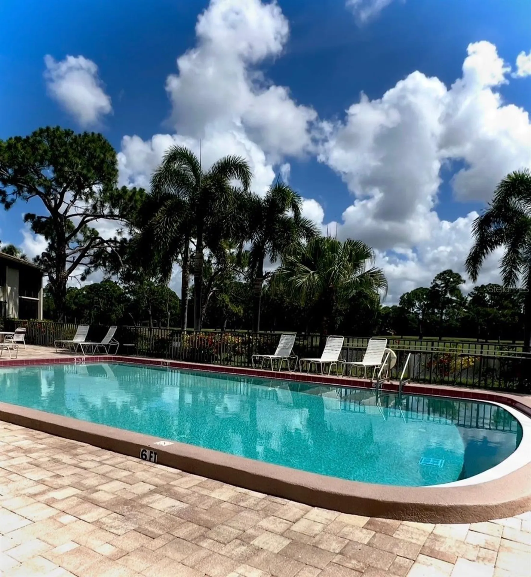 4606 Weybridge Sarasota FL 34235