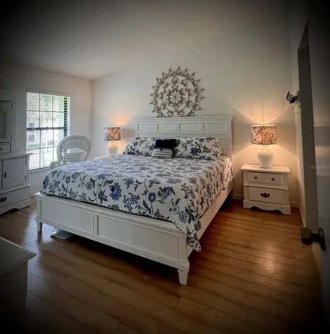 4606 Weybridge Sarasota FL 34235