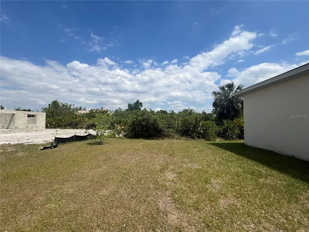 354 Albatross Road Rotonda West FL 33947