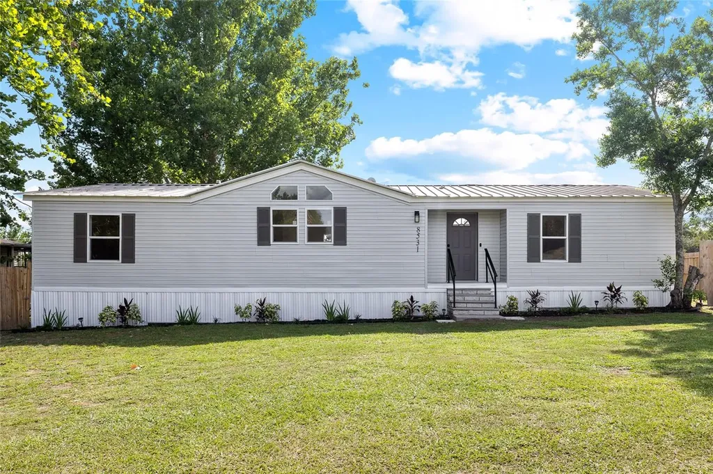 8531 Semmes Street Zephyrhills FL 33540