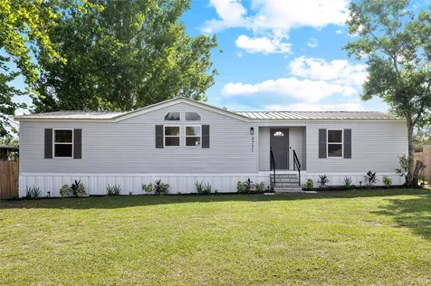 8531 Semmes Street Zephyrhills FL 33540