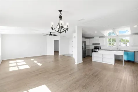 8531 Semmes Street Zephyrhills FL 33540