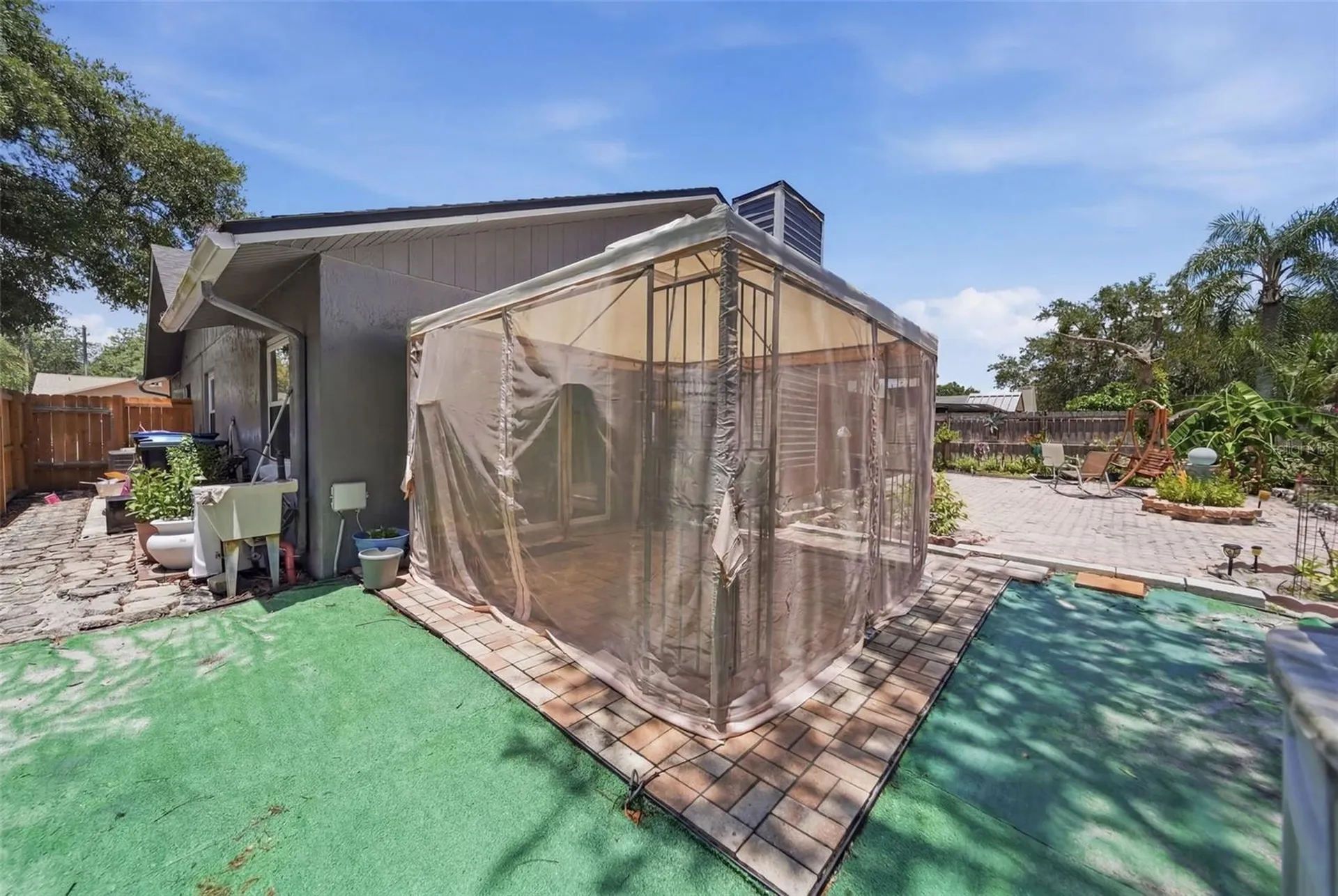 10120 Chesham Drive Orlando FL 32817