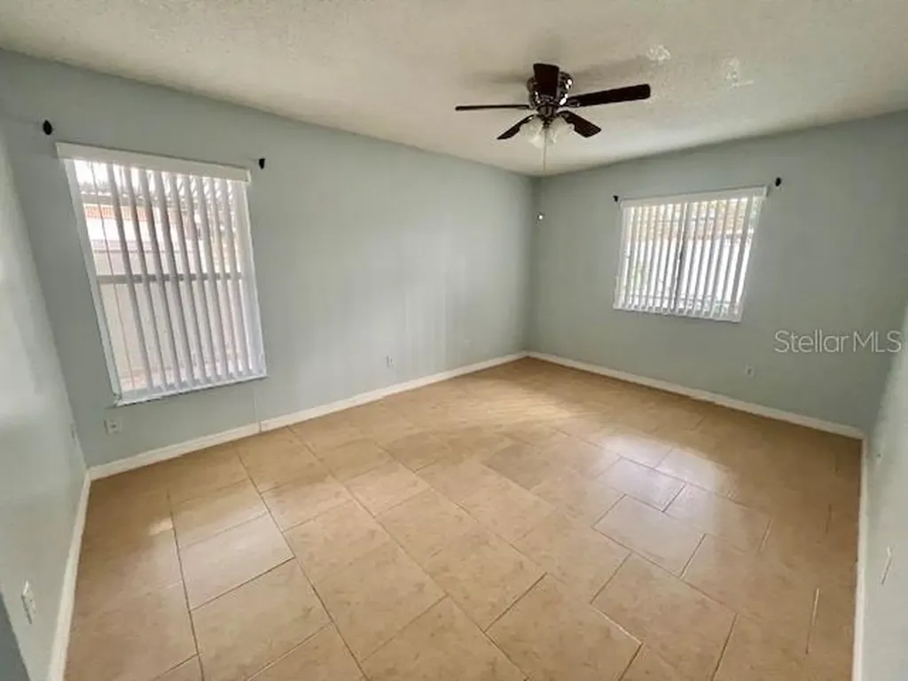 208 Coral Reef Circle Kissimmee FL 34743