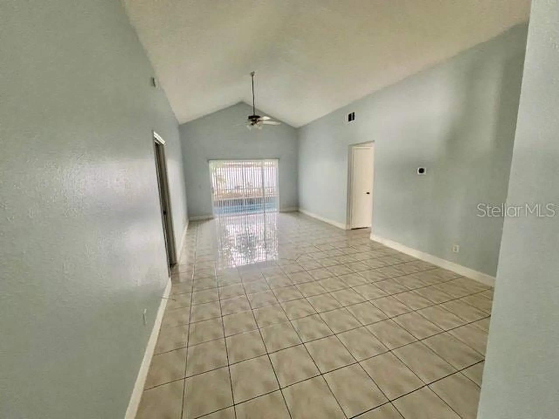 208 Coral Reef Circle Kissimmee FL 34743