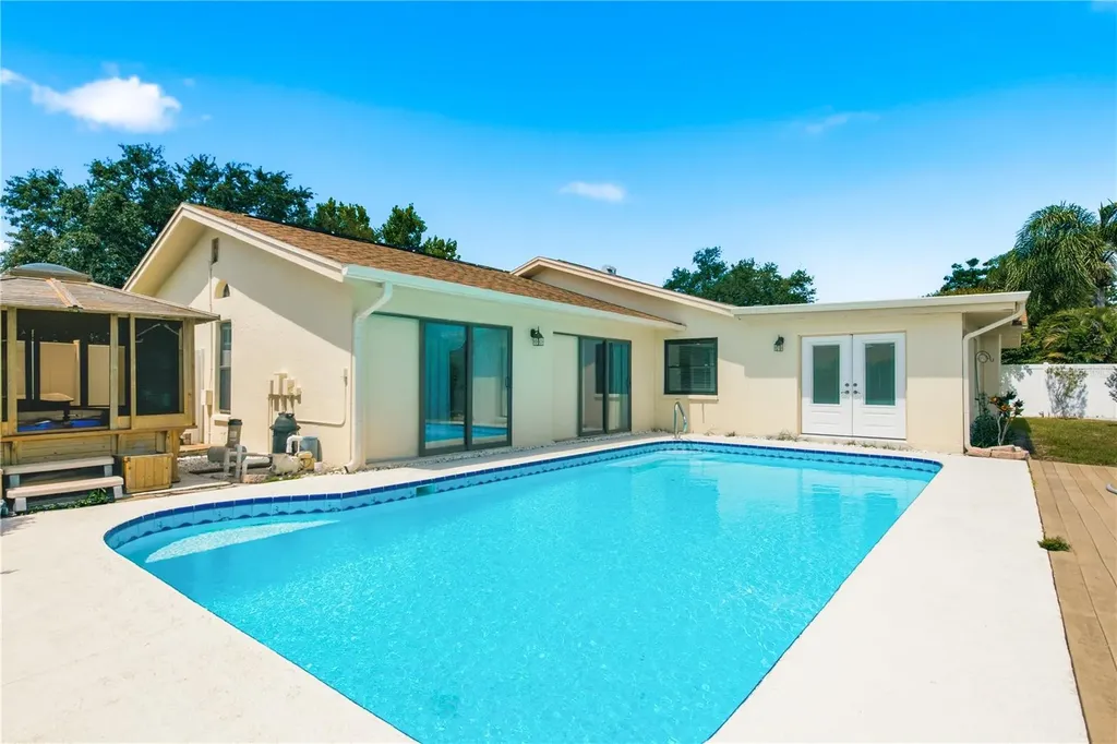 254 Timberview Drive Safety Harbor FL 34695
