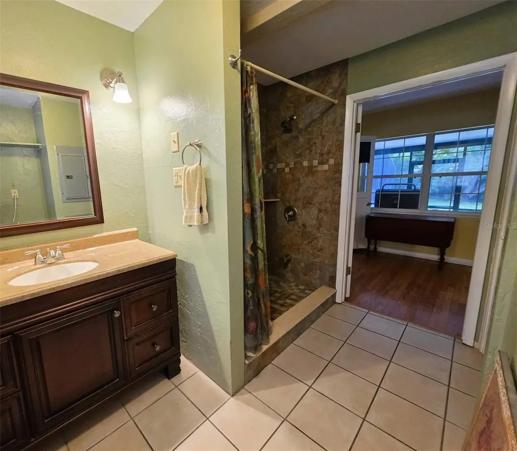 735 Overhill Road Deland FL 32720