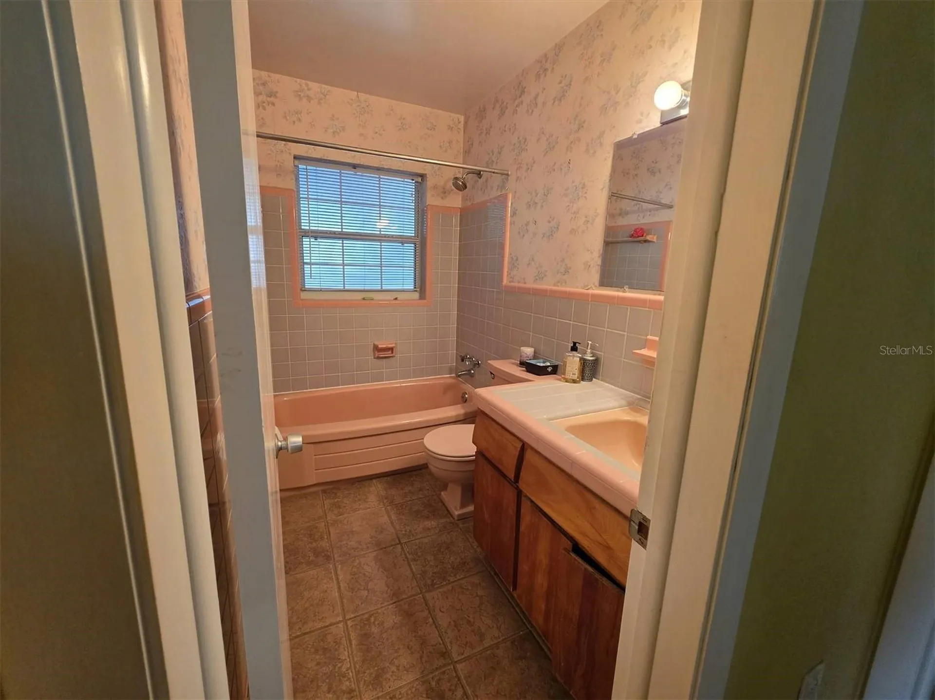 735 Overhill Road Deland FL 32720