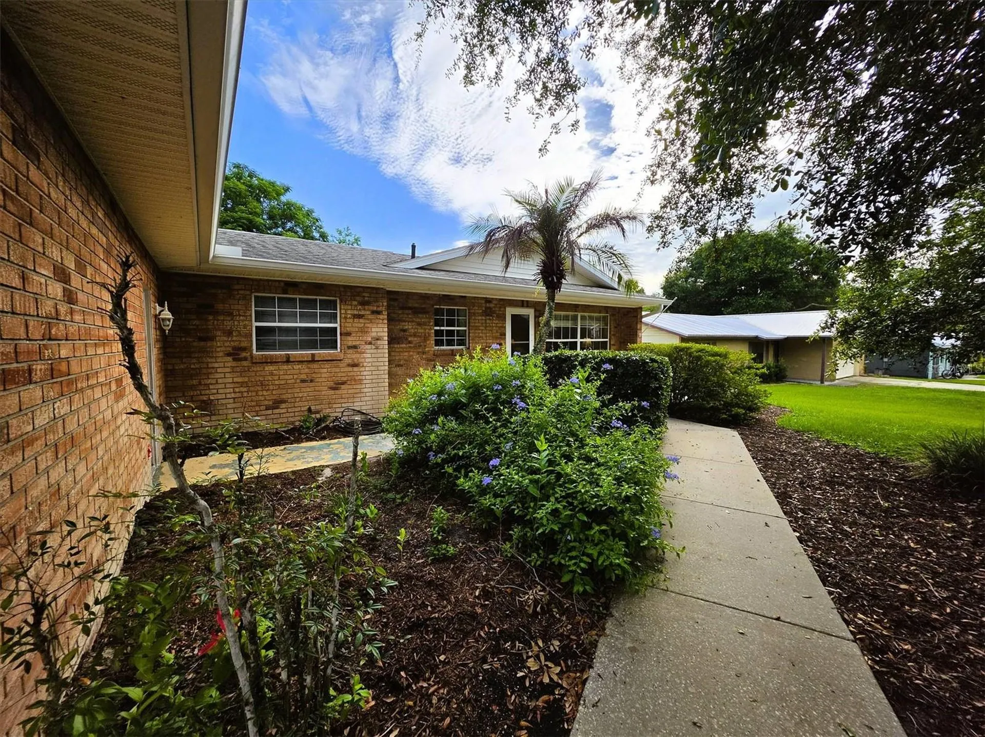 735 Overhill Road Deland FL 32720