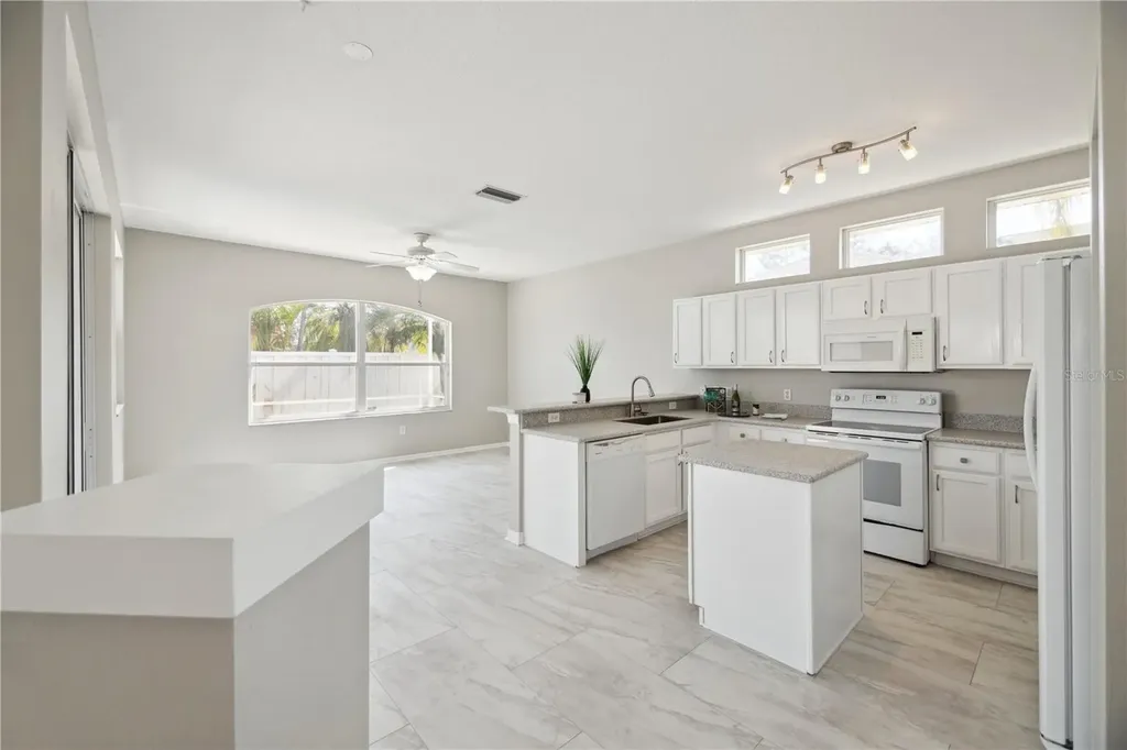 1113 Cane Mill Lane Bradenton FL 34212