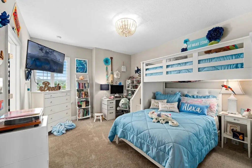 7631 Paradiso Drive Apollo Beach FL 33572