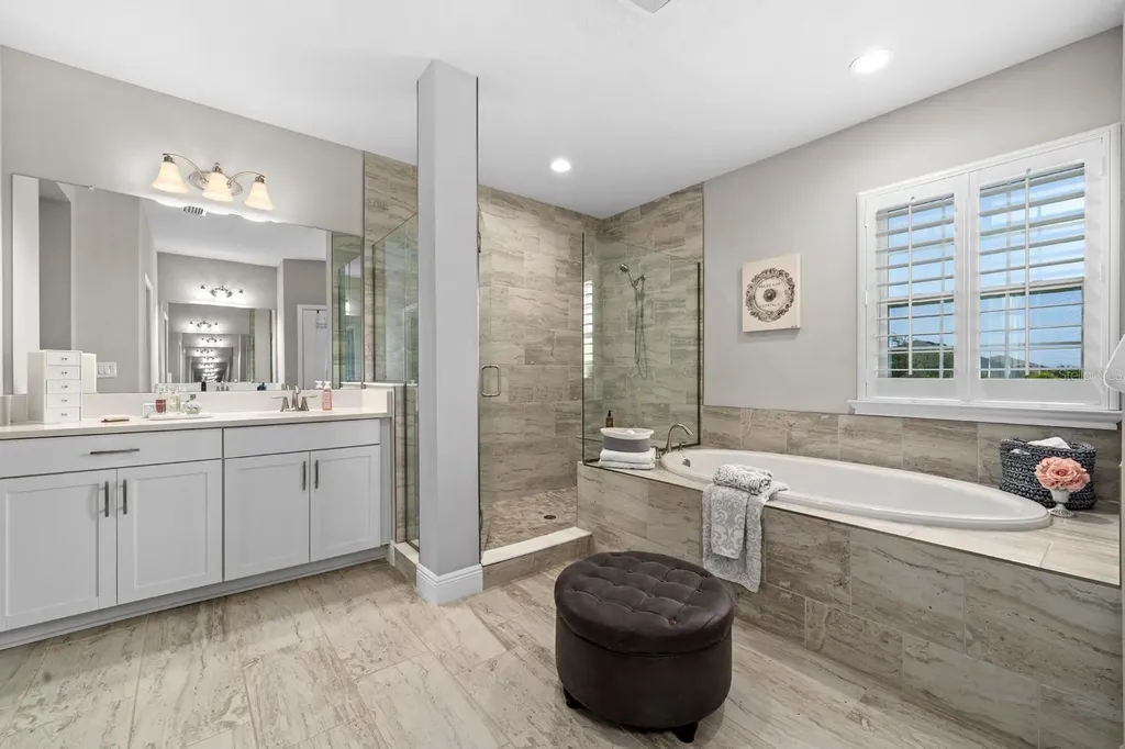 7631 Paradiso Drive Apollo Beach FL 33572