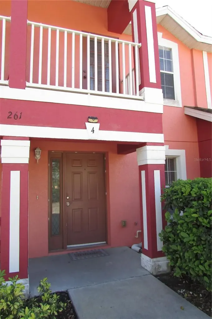 261 Autumn Lane Kissimmee FL 34743