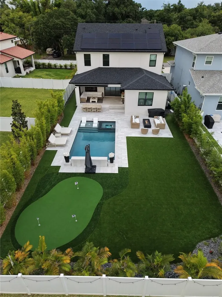 4208 N Clearfield Avenue Tampa FL 33603