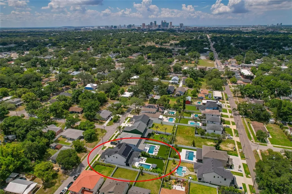 4208 N Clearfield Avenue Tampa FL 33603