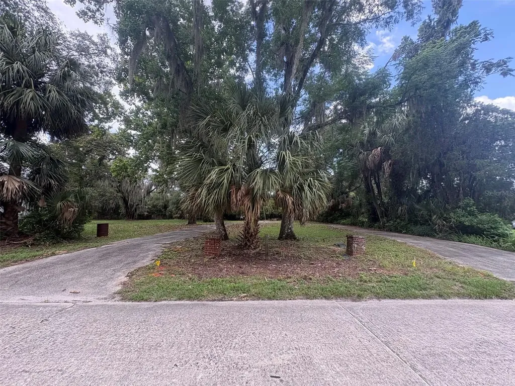 346 W University Avenue Orange City FL 32763