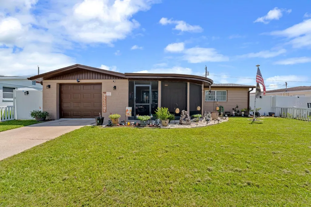 2152 Arcadia Road Holiday FL 34690