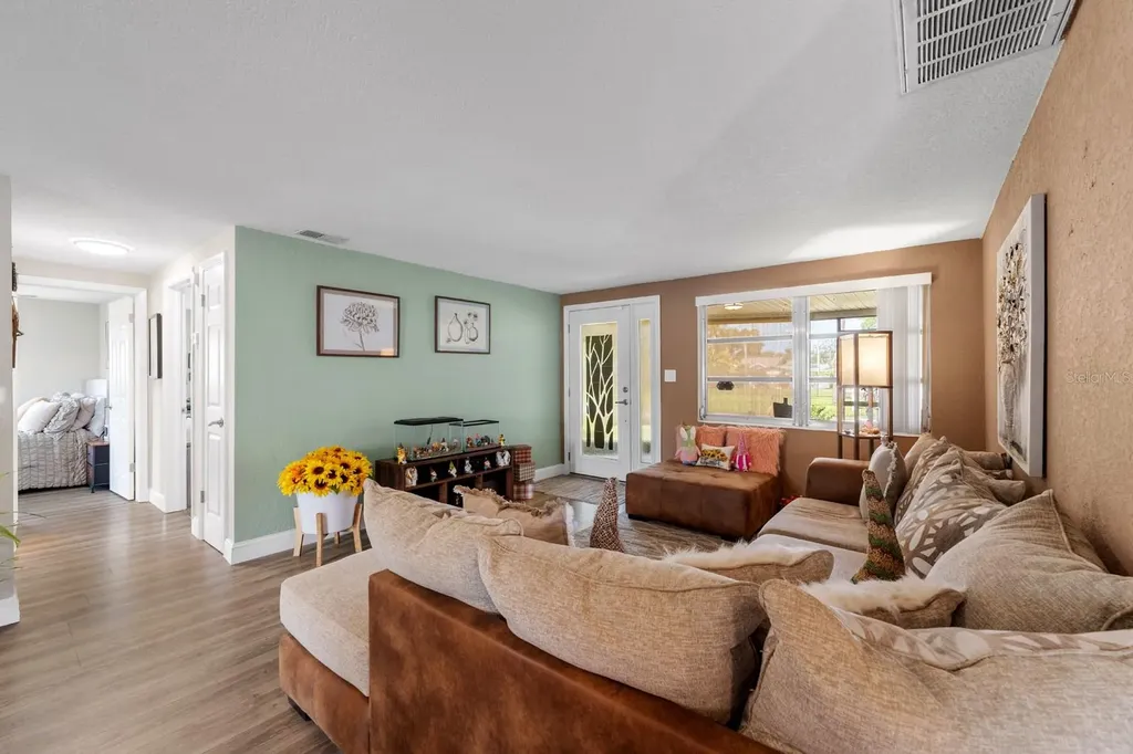 2152 Arcadia Road Holiday FL 34690