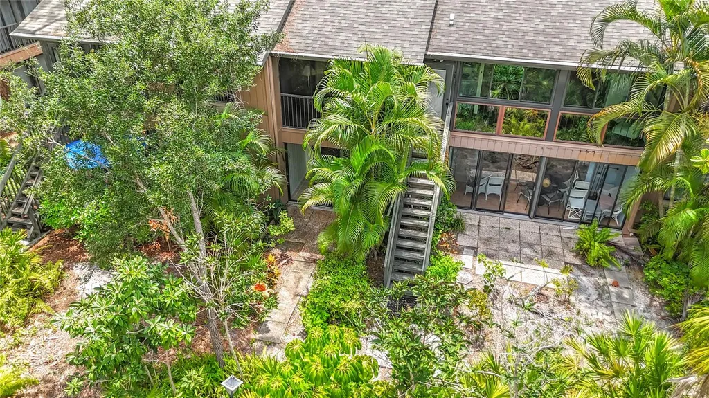 1715 Pelican Cove Road Sarasota FL 34231