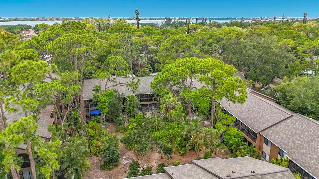 1715 Pelican Cove Road Sarasota FL 34231